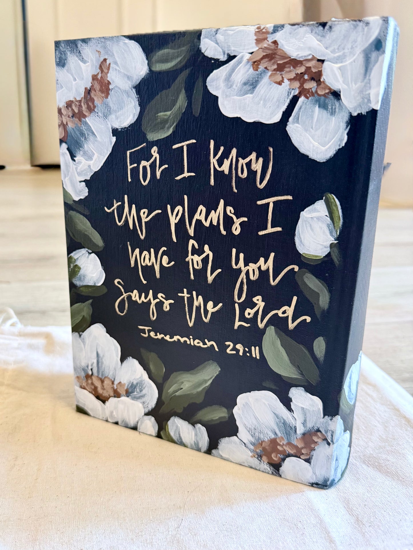 Painted She Reads Truth Bible – White Peonies on Black | Jeremiah 29:11